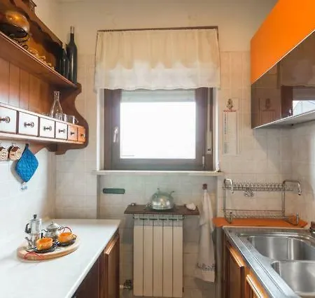 Laura's Place